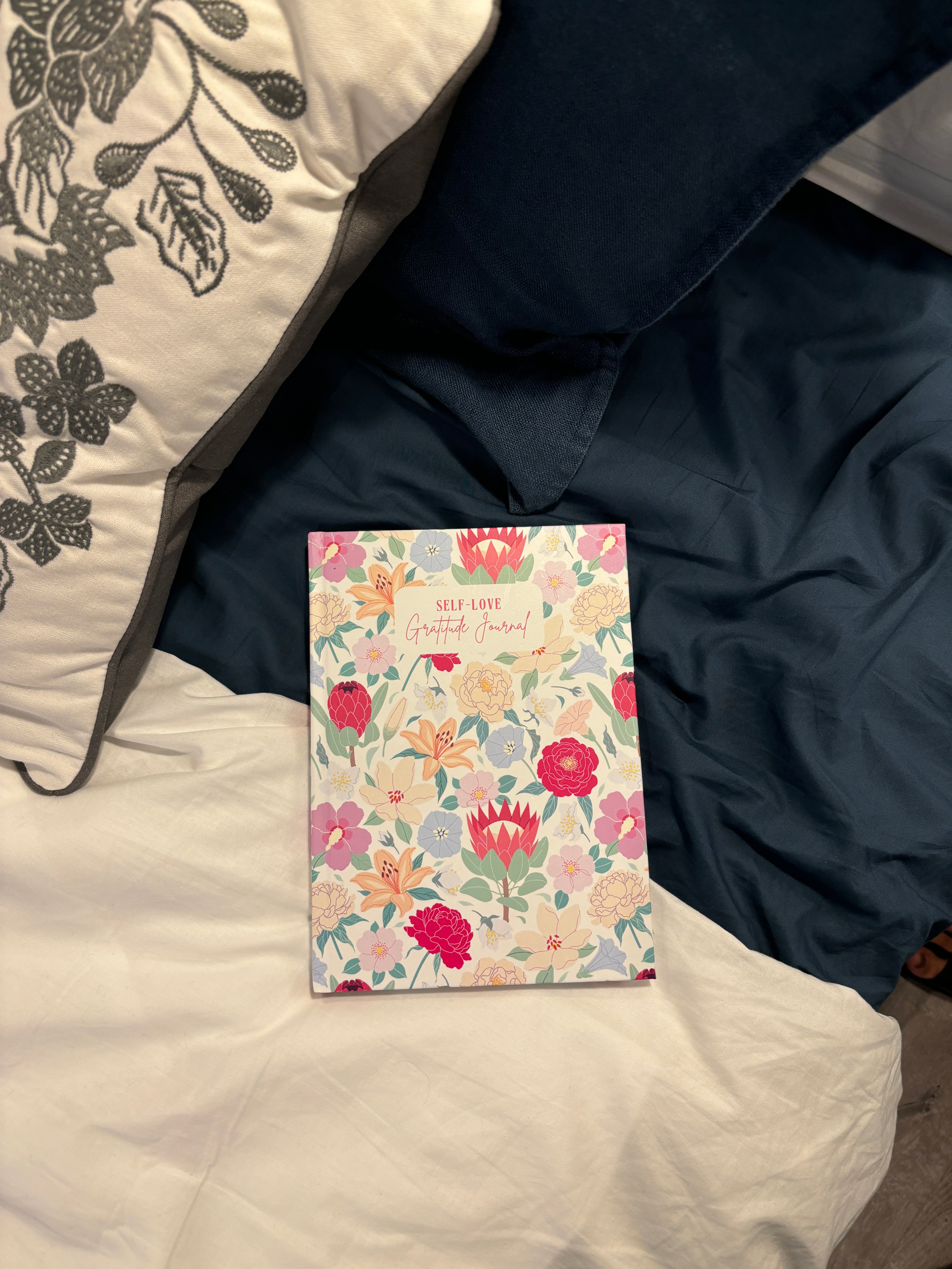 Floral  Gratitude journal & 2 Notepads