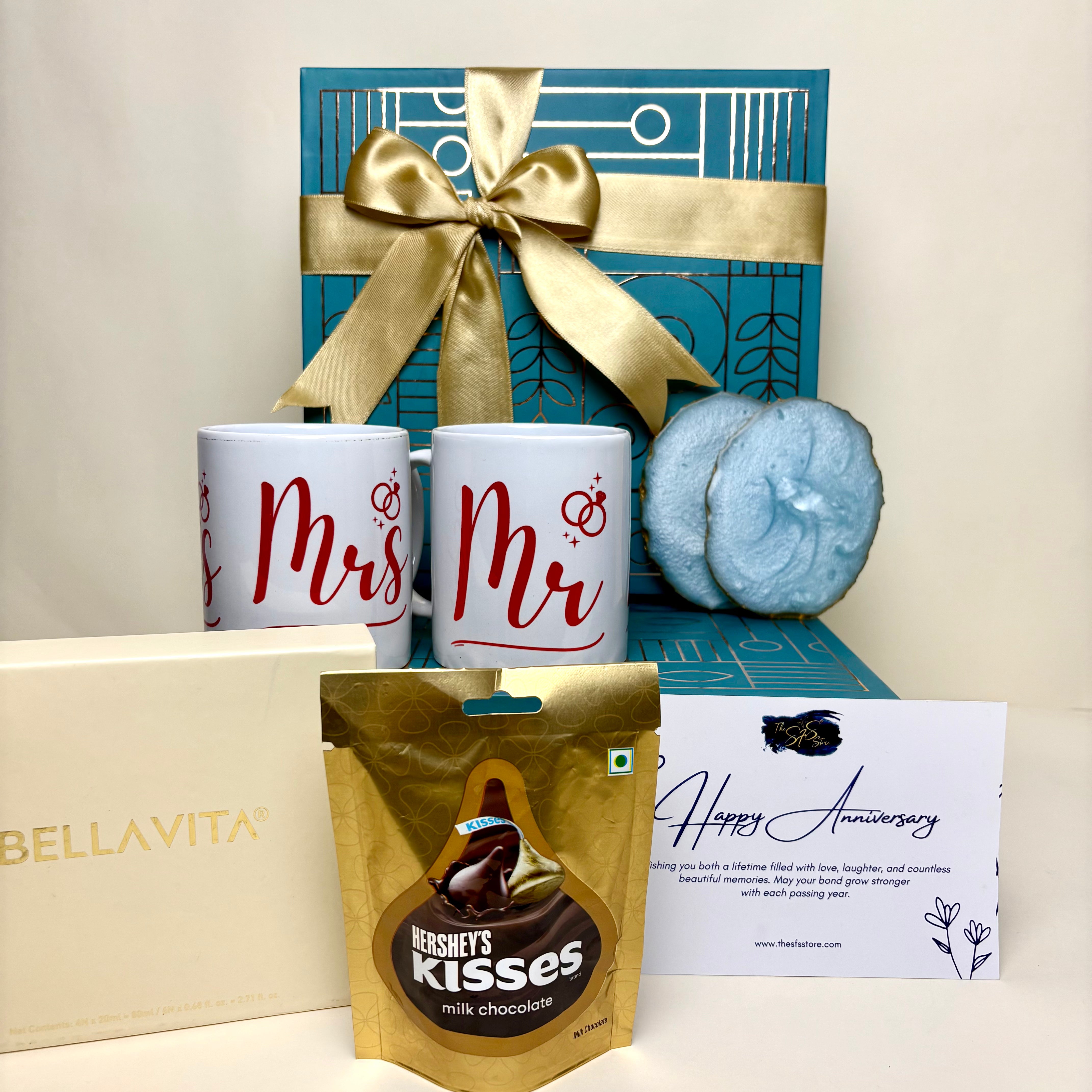 Forever and Always Hamper